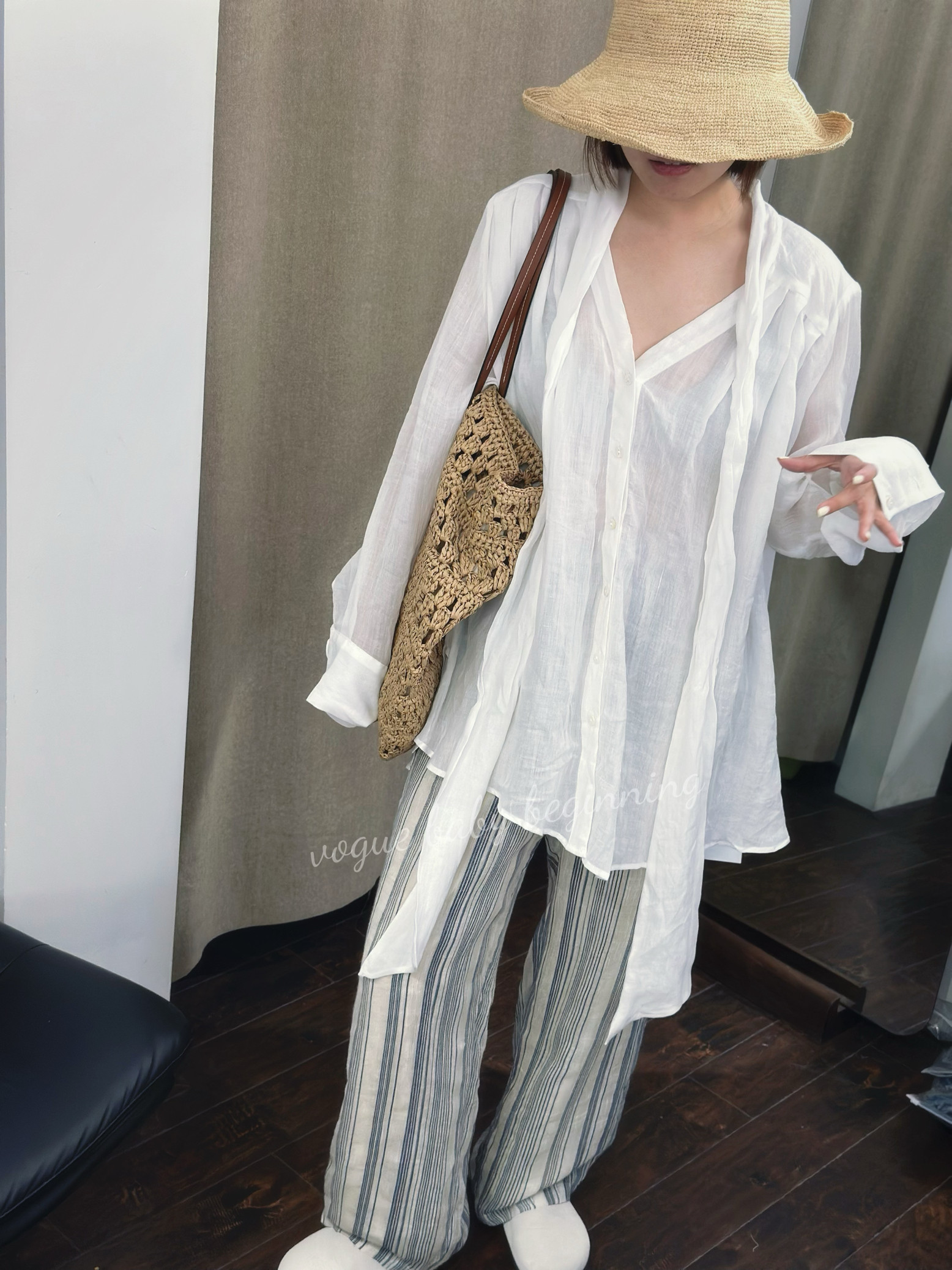 极简风白色亚麻飘带衬衫女装夏季新款时尚百搭度假风衬衫防晒衫