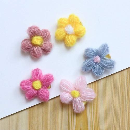 女童边夹头饰小花发卡