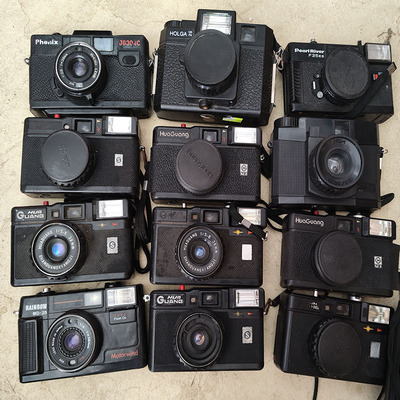 复古旁轴胶卷相机怀旧135胶卷机