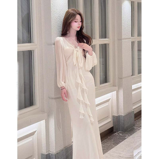 有里布深v飘带连衣裙度假风蕾丝拼接包臀鱼尾裙纯色长裙D3283