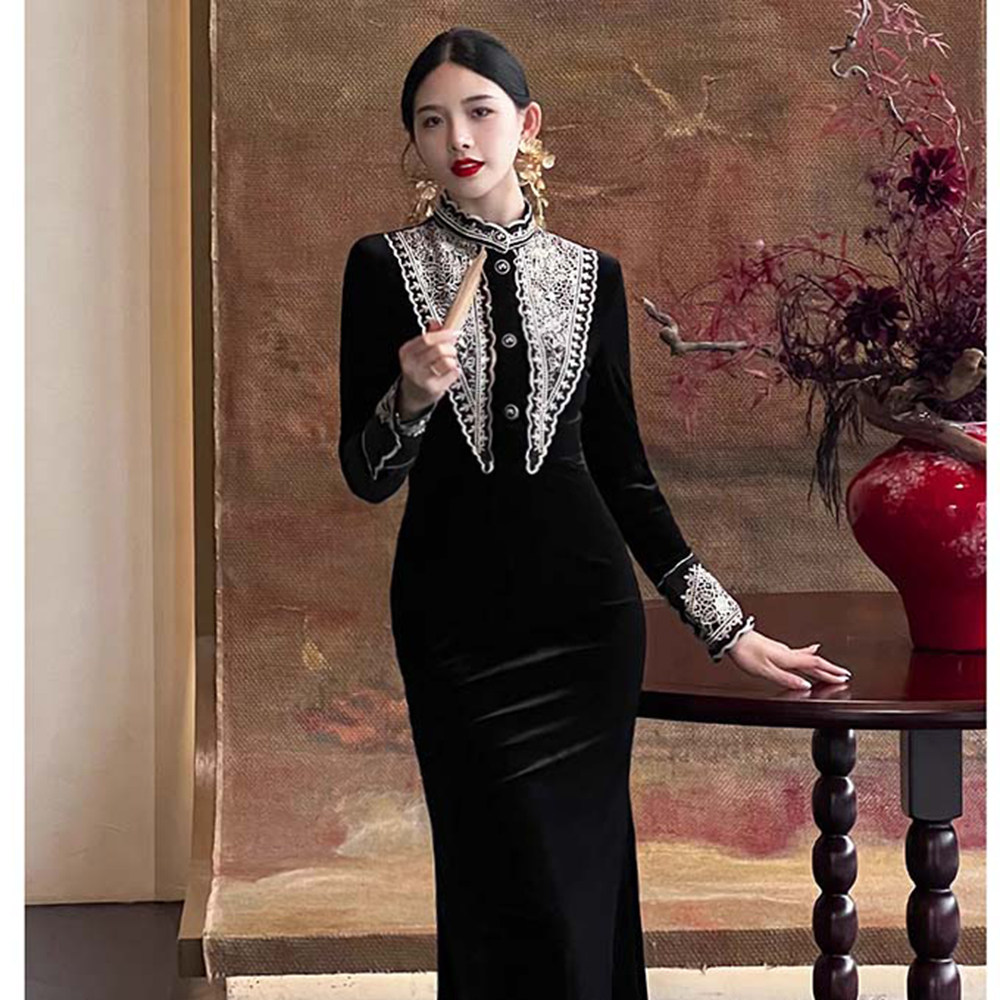 复古丝绒连衣裙2025秋冬新款新中式高级感国风旗袍裙D4005