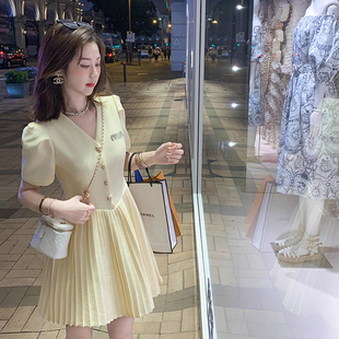 新款 轻奢高级感小香风连衣裙女2025夏季 拼接百褶裙子D1478