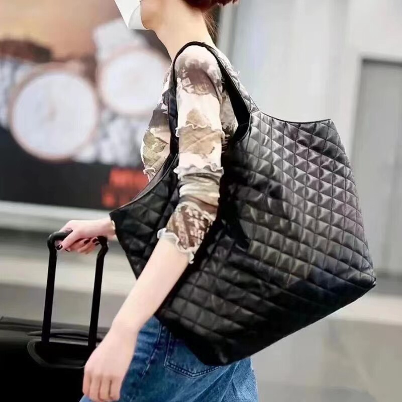 易梦玲同款菱格托特包女大容量腋下包2026新款手提购物袋妈咪包