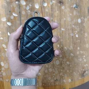羊皮间线棱格零钱包时尚 原创小熊新款 锁匙包口红手工收纳迷你挂包