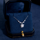 999足银小方糖莫桑石钻纯银项链女高级感轻奢小众送妈妈生日礼物