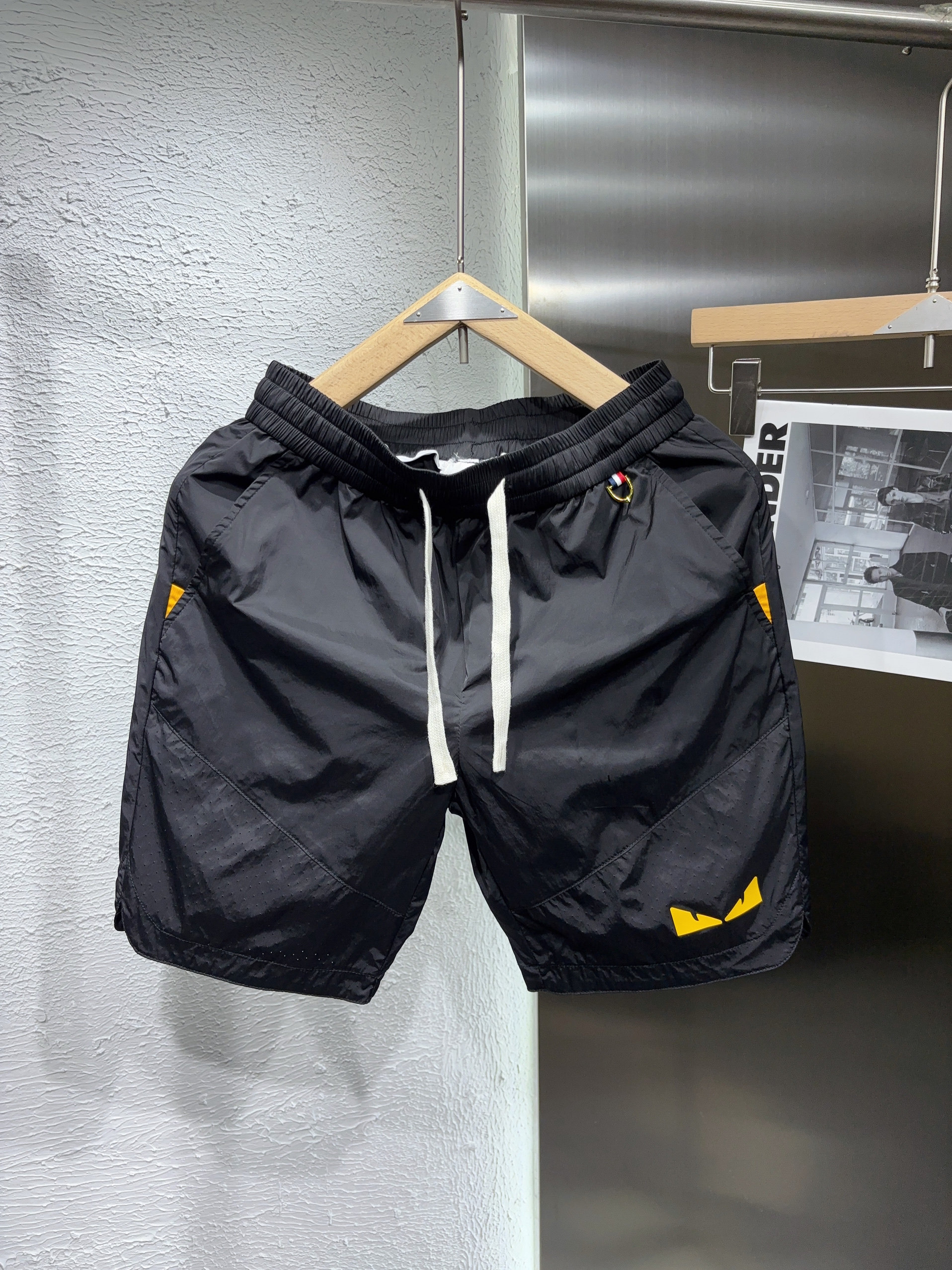 2025新款男士夏季薄款休闲运动短裤时尚速干百搭五分裤沙滩裤男款,男装,休闲裤,淘宝优惠券,粉丝福利购,淘宝优惠卷