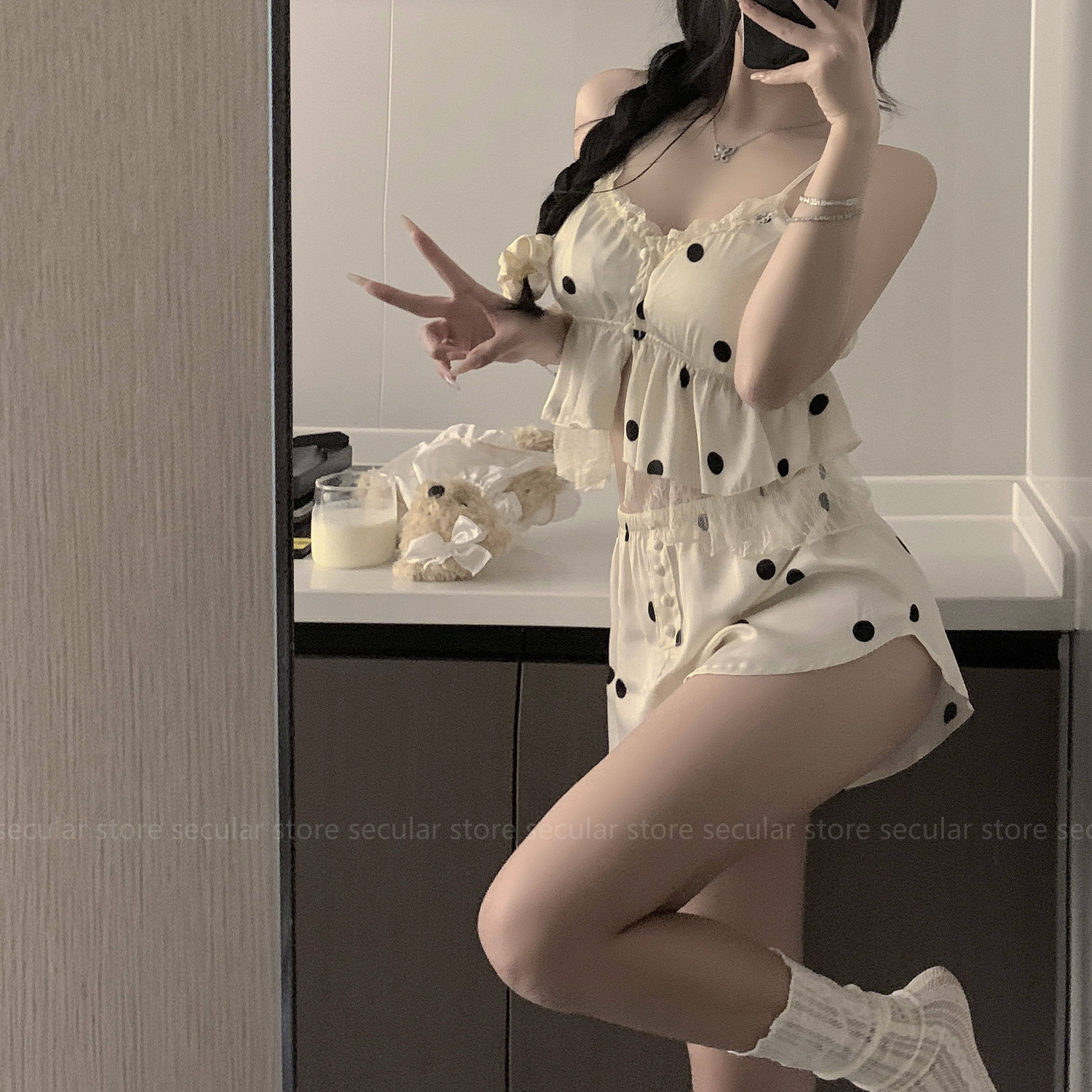 烟火家波点蕾丝边吊带家居服