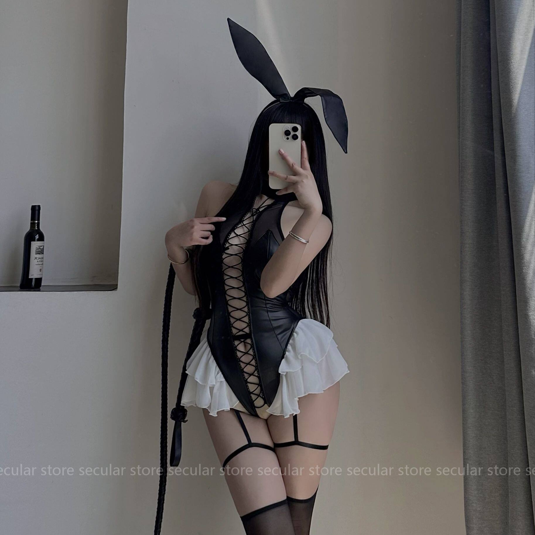 烟火家皮质绑带蝴蝶结兔女郎