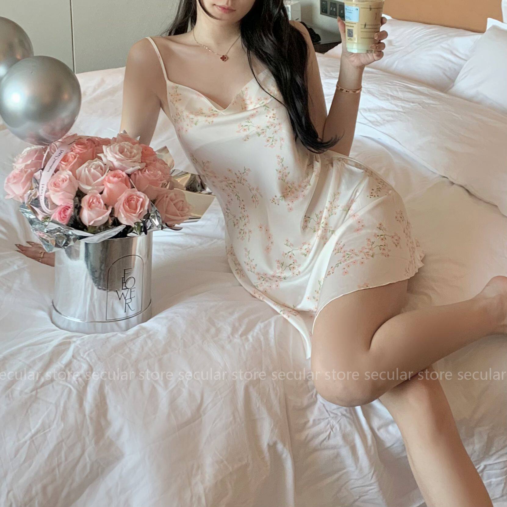 烟火家舒适碎花冰丝睡裙