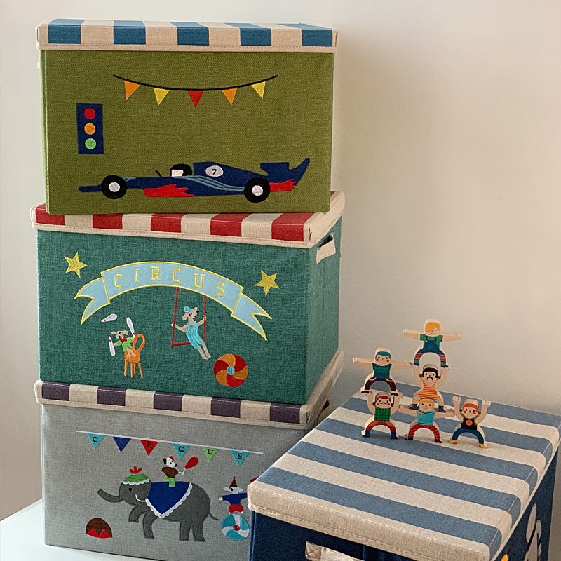 手工缝制环保板材卡通玩具收纳箱
