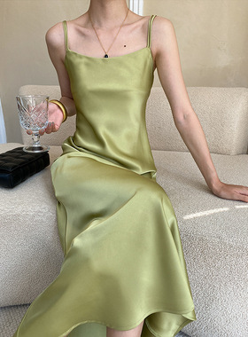 司南 别致新中式飘带设计感 法式缎面光泽垂感吊带连衣裙 SN3333