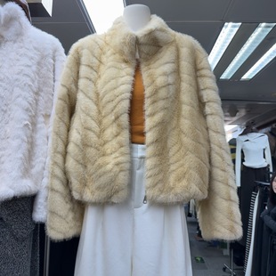 时尚 韩版 仿皮草皮毛一体外套S68615W356 新款 十三行现货2025冬季