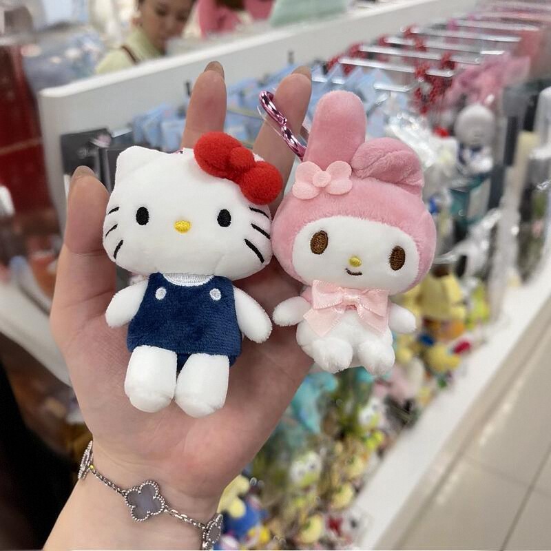 日本Sanrio三丽鸥挂件Kitty库