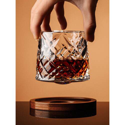 Whiskey glasses,beer glasses,high-end sense,revolving glasse
