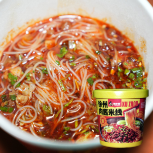 徐州正宗肉酱米线冲泡即食过桥米线夜宵充饥早餐速食懒人食品米粉