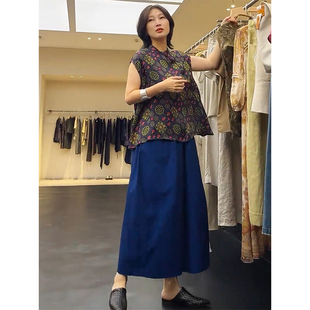 欧洲站2025夏季 遮肉宽松上衣女 新款 时髦轻奢精致复古气质立领无袖