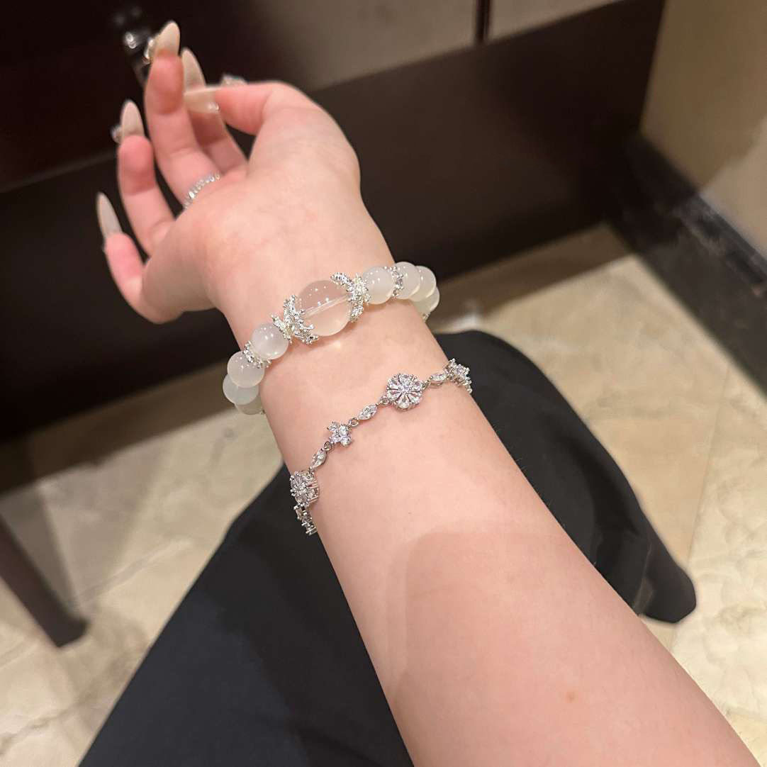 【温柔清冷】精致白月光手串天然月光石手链送女友礼物白水晶手串