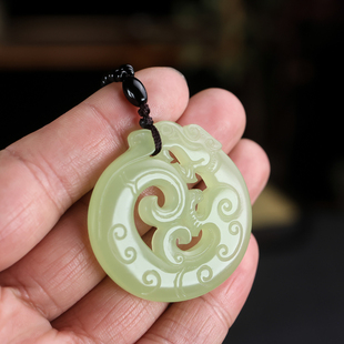 和田玉青白玉龙形玉佩吊坠男镂空龙牌仿古龙项链新疆玉生肖龙挂件