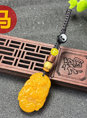 新款小号属马天然黄龙玉十二生肖吊坠2025男女和田玉钥匙扣手机链