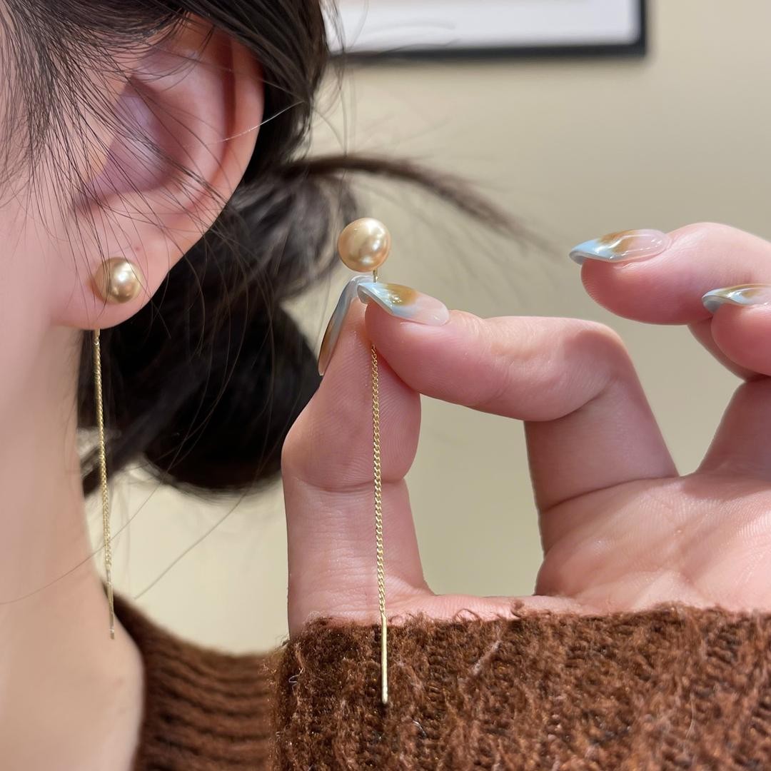 秋冬新款香槟金色珍珠长款耳线2024新款耳环耳钉高级感简约耳饰女