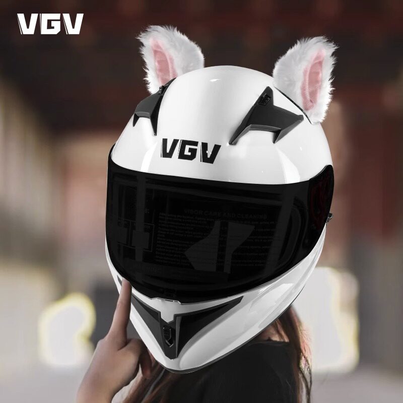 全盔摩托车头盔四季通用