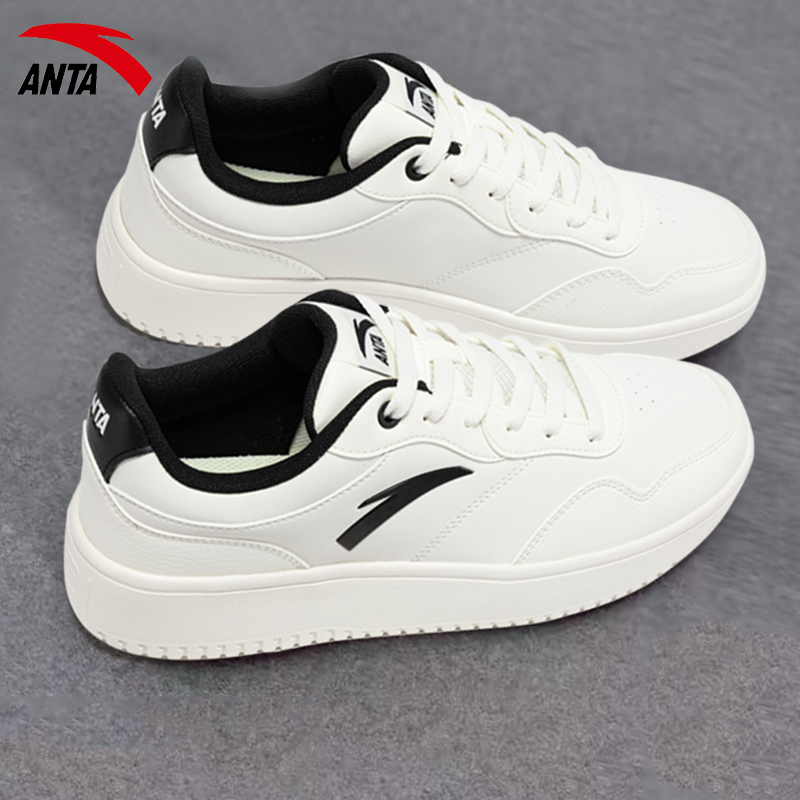 安踏2026春新款白色系带休闲板鞋