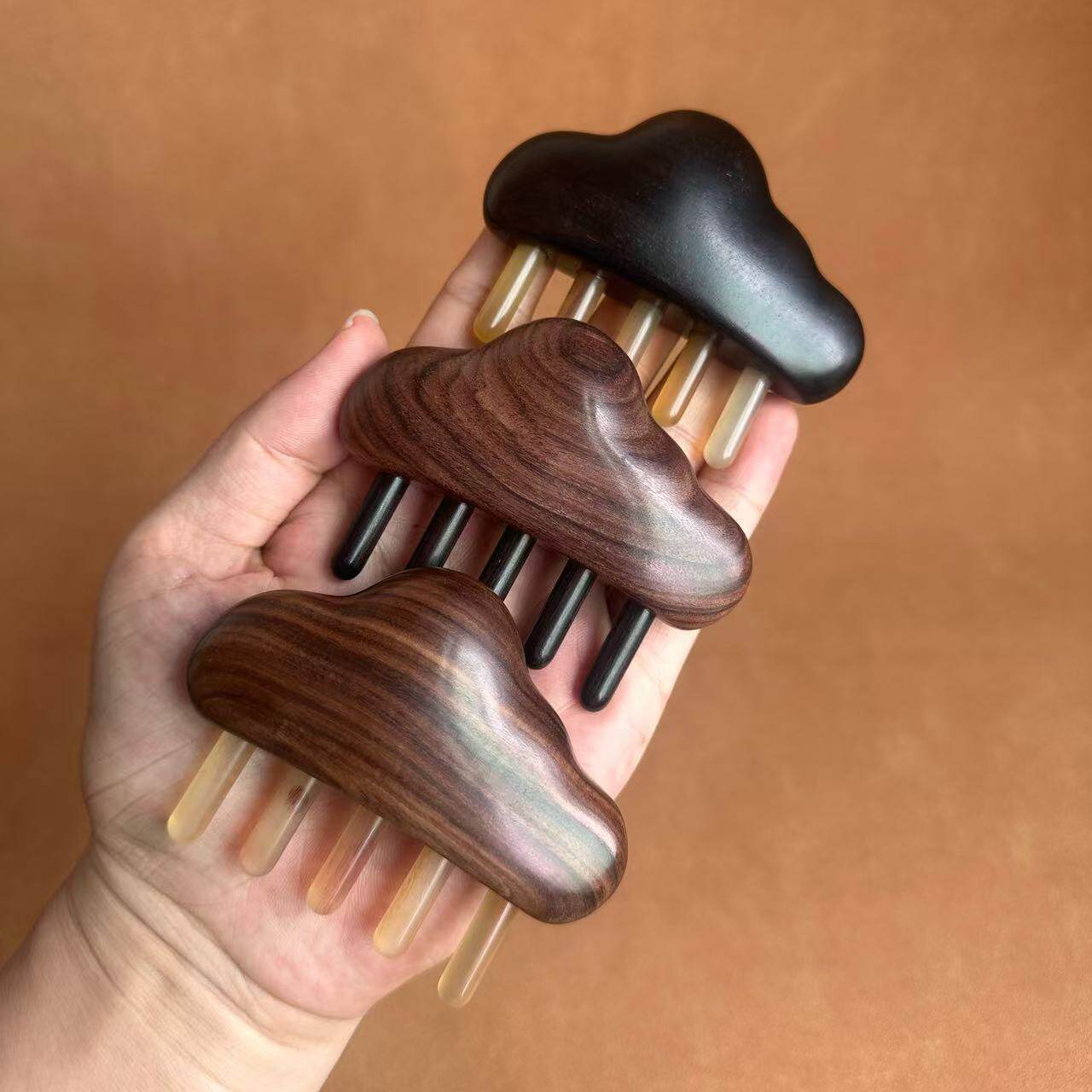 云朵按摩梳黑檀木牛角梳子女紫光檀羊角齿头部全身刮痧经络梳