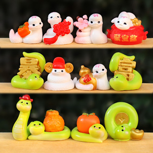 新年小蛇手办公仔本命年白蛇盲盒盲袋小小礼品微景观桌面车载摆件