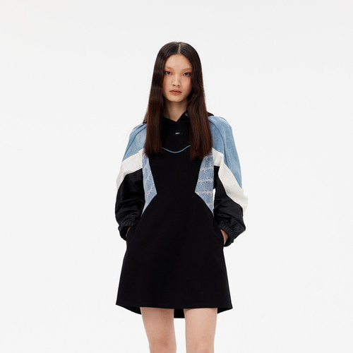 REVAN芮范设计师款运动风拼接针织连衣裙RM11101138