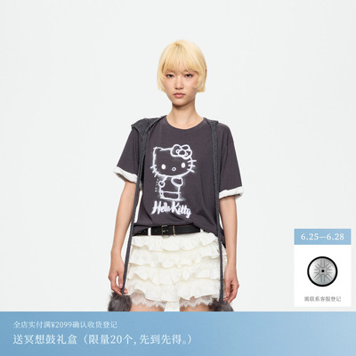 REVAN芮范HelloKitty毛球披肩不规则卷边袖灰色宽松T恤RK71001065
