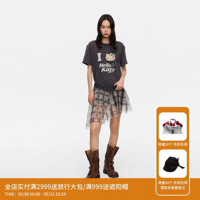 REVAN芮范黑皮HelloKitty松弛感数码印花腰封连衣裙RK31101023