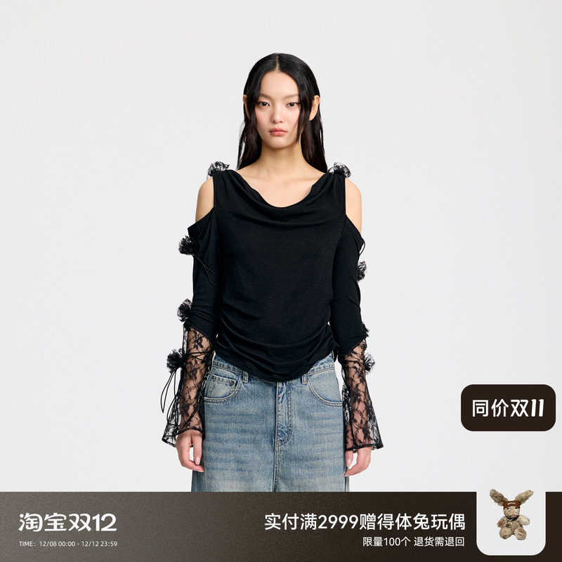 REVAN芮范浪漫蕾丝花朵拼接针织打底衫RL30801002