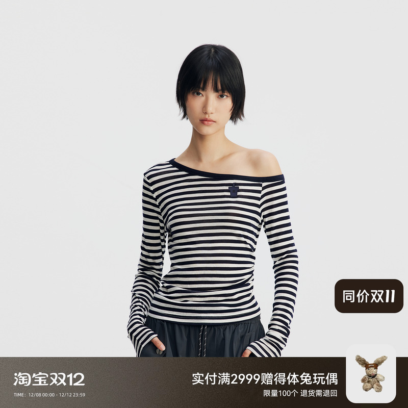 【沈梦辰同款】REVAN芮范斜肩藏青条纹长袖T恤RL31001510