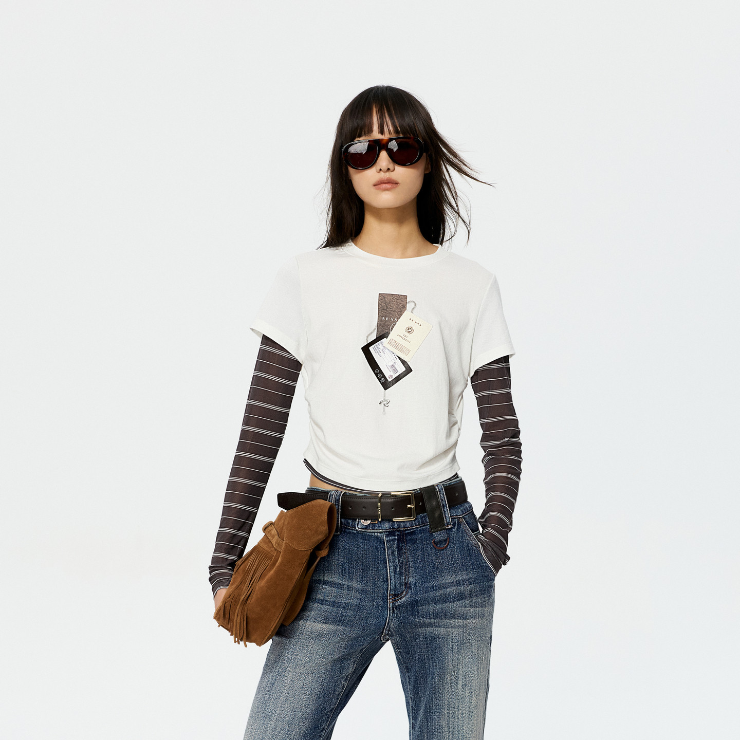 REVAN芮范设计师款趣味吊牌印花网纱条纹袖拼接T恤RK11001381