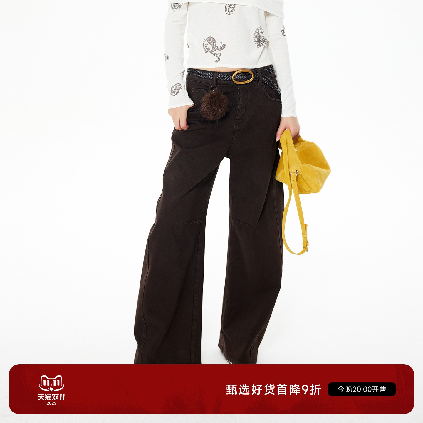 REVAN芮范2025冬季新品设计师款巴恩风红咖牛仔弯刀裤RL91302066