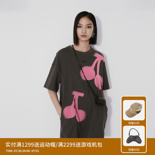 REVAN芮范设计师款甜酷风樱桃T恤连衣裙RM71101376