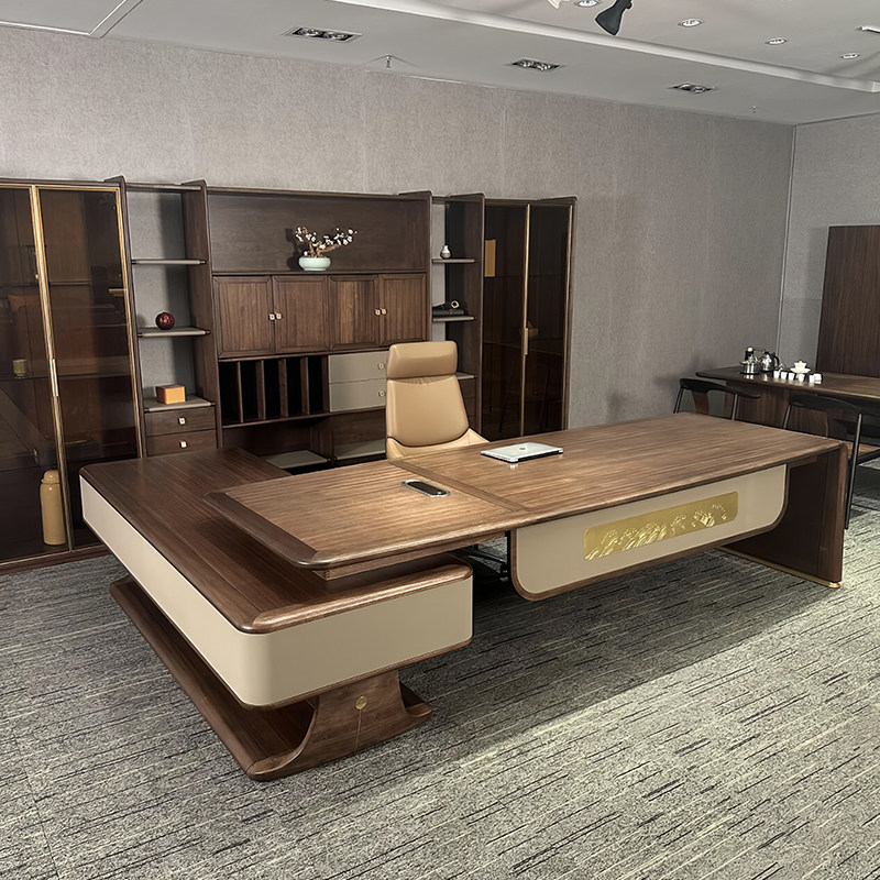 新中式北美黑胡桃木大班台现代轻奢总裁桌老板董事长办公桌椅定制
