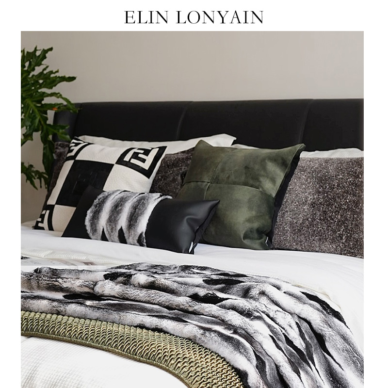 珑衍家居现代简约轻奢黑灰色兔毛靠垫抱枕样板间酒店高端方枕腰枕