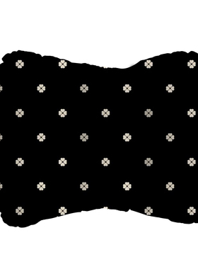 黑底四叶纹黑色简约车靠腰垫主驾驶专用汽车靠垫腰垫护腰靠背枕A8