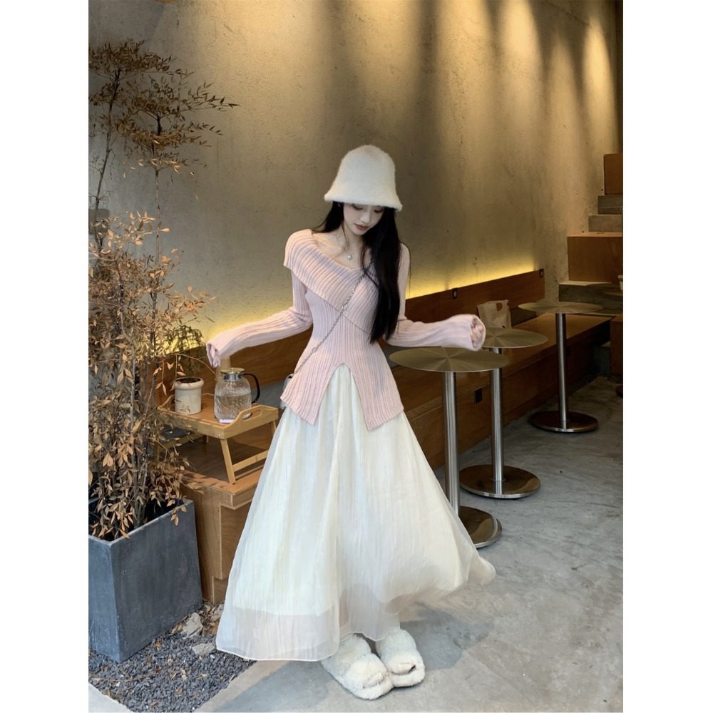 套装女2026秋冬新款温柔风不规则交叉毛衣针织上衣高腰网纱半身裙