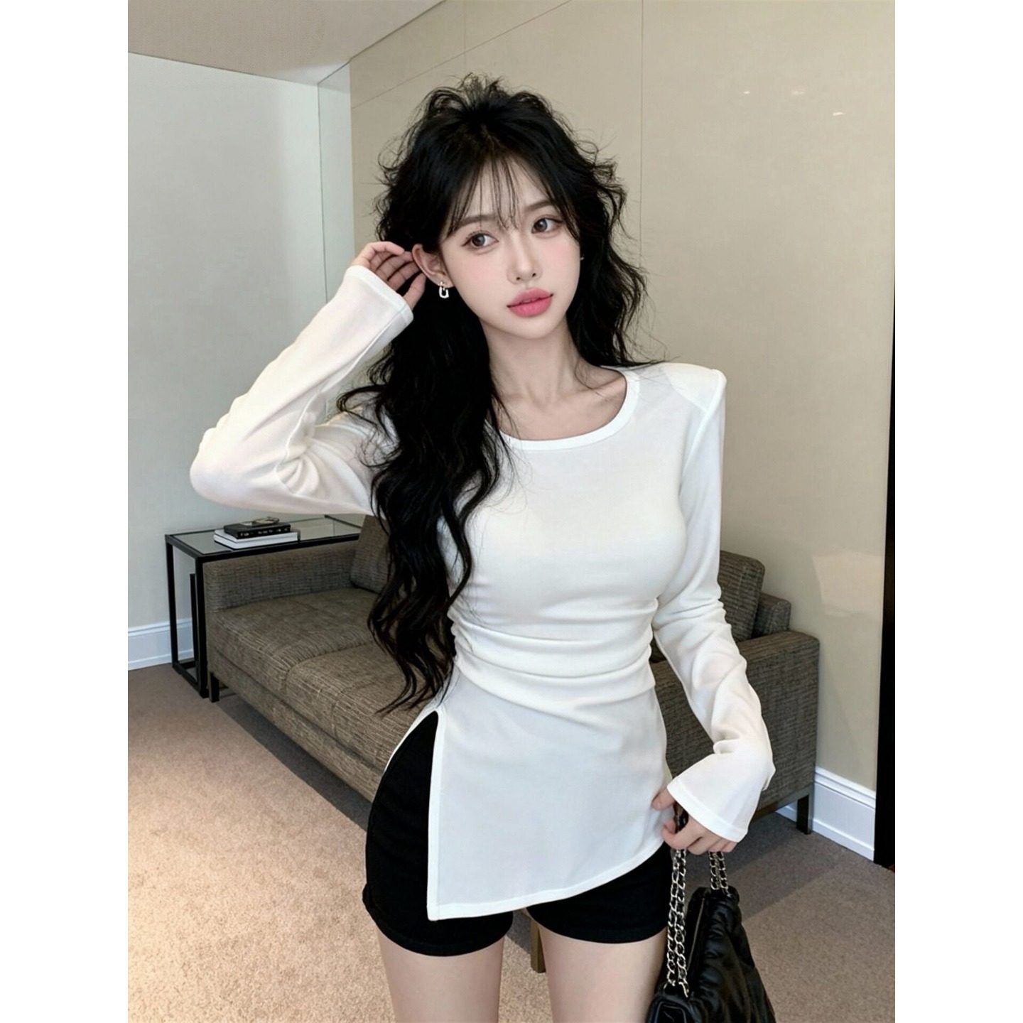 辣妹别致不规则侧边开叉长袖T恤女春季中长款修身显瘦圆领打底衫