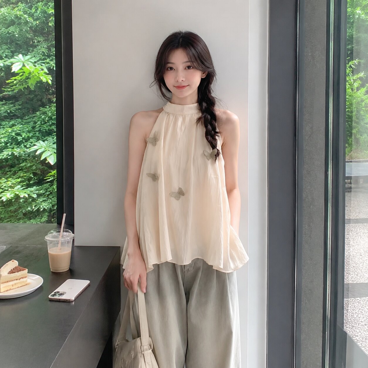 夏季法式甜美挂脖露肩显瘦背心