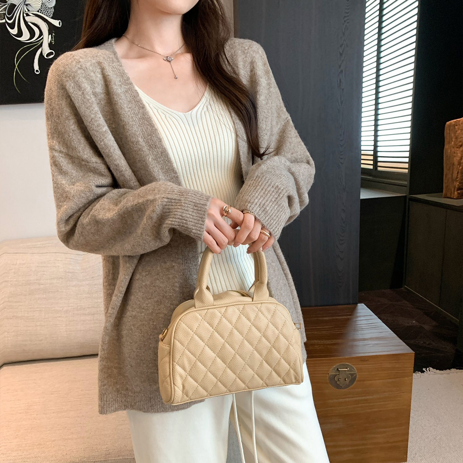 慵懒温柔奶咖针织开衫女