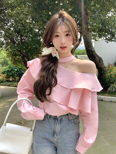 奶黄色露肩长袖衬衫女春季法式设计感荷叶边挂脖衬衣别致绝美上衣