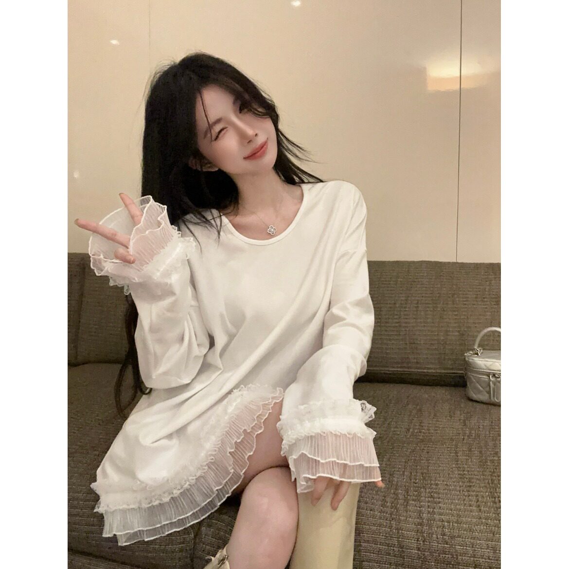 长袖减龄女士底摆拼接甜美莱赛尔