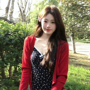 复古碎花吊带连衣裙修身夏季显瘦红色防晒开衫两件套上衣长裙套装