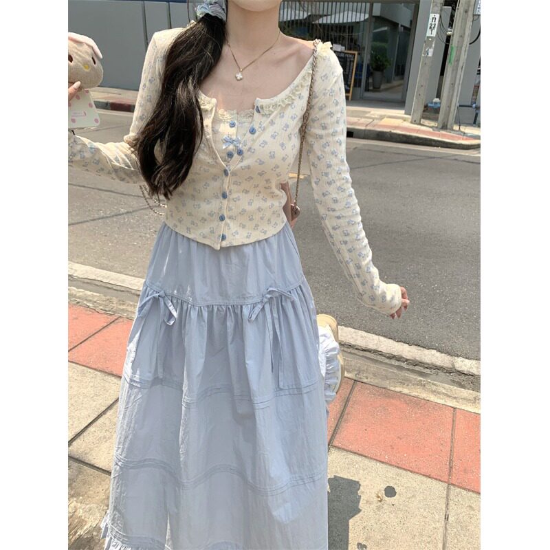 套装女2026春季新款温柔风小熊碎花开衫吊带背心上衣半身裙三件套