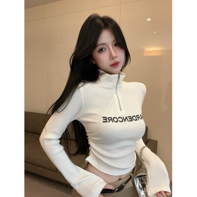 秋冬新款辣妹拉链印花字母立领短款长袖T恤修身显瘦打底内搭上衣