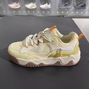 安踏小海星板鞋女2春季新款3复古平底增高休闲运动鞋子122618036