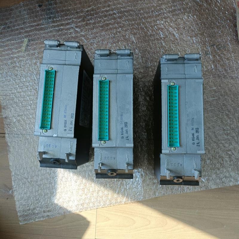 原装6ES7 138-7EC00-0AA0 西门子电源模块6ES7138-7EC00-OAAO议